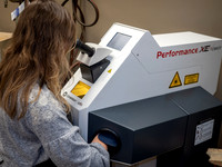 XA170012.jpg