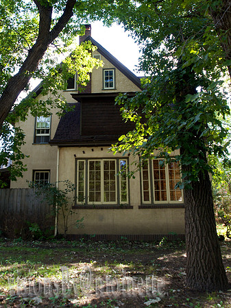 P9028868