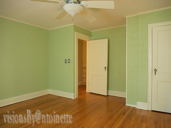 North bedroom (Guest room #2)