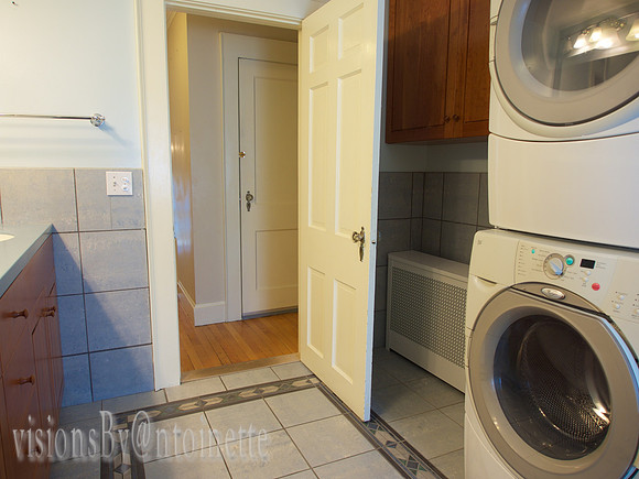 Upstairs bathroom