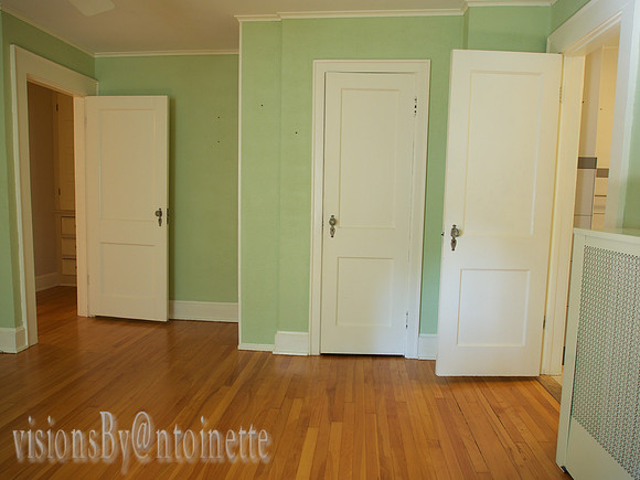 North bedroom (Guest room #2)